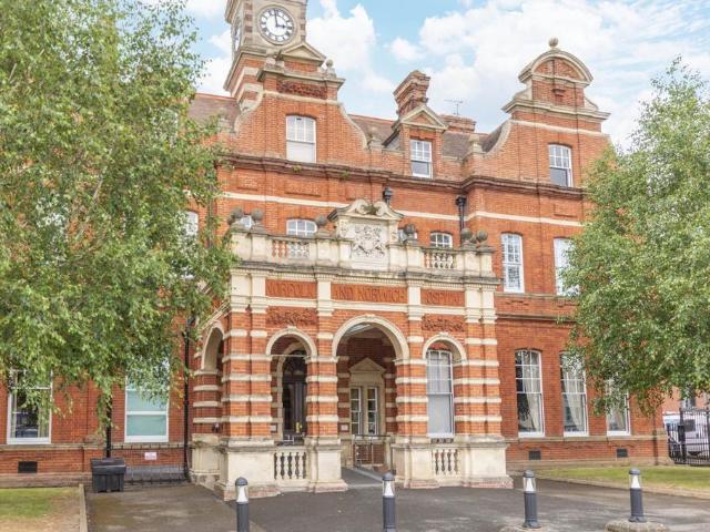 1 bedroom apartment for sale