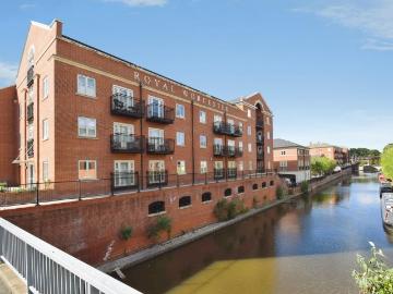 1 bedroom apartment for sale