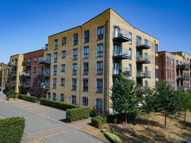 1 bedroom apartment for sale