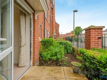 1 bedroom apartment for sale