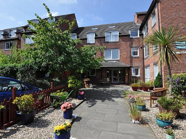 1 bedroom apartment for sale