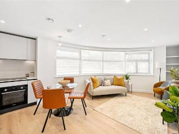 1 bedroom apartment for sale