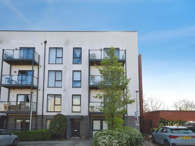1 bedroom apartment for sale