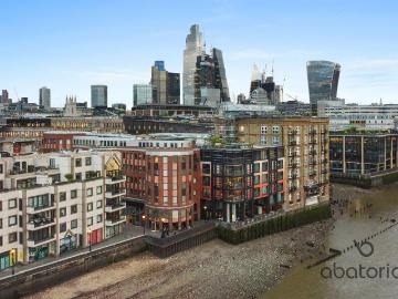 City, London, Greater London - Equipped kitchen