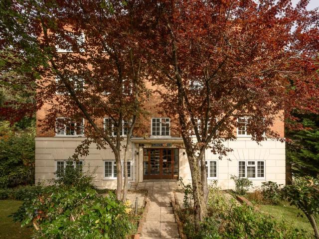 1 bedroom apartment for sale