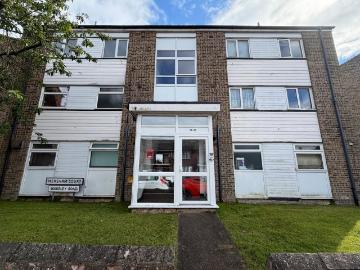 1 bedroom apartment for sale