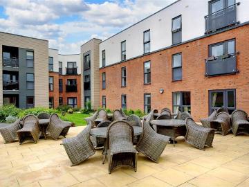 1 bedroom apartment for sale