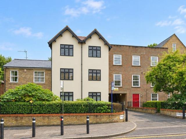 1 bedroom apartment for sale