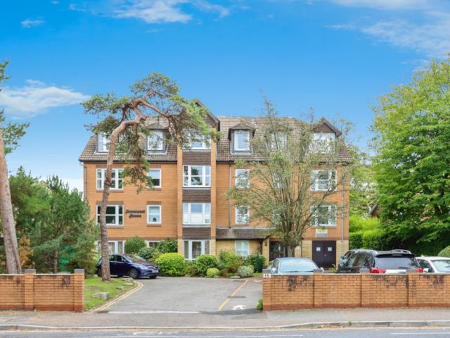 1 bedroom apartment for sale