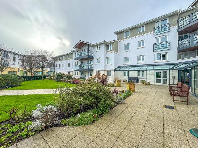 1 bedroom apartment for sale
