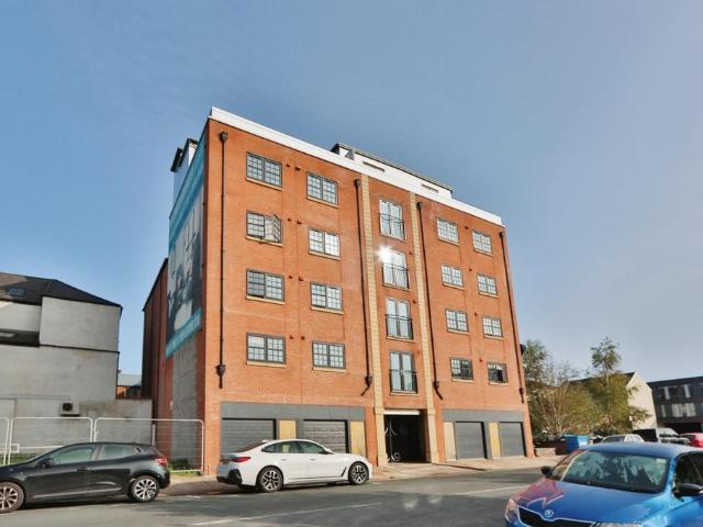 1 bedroom apartment for sale