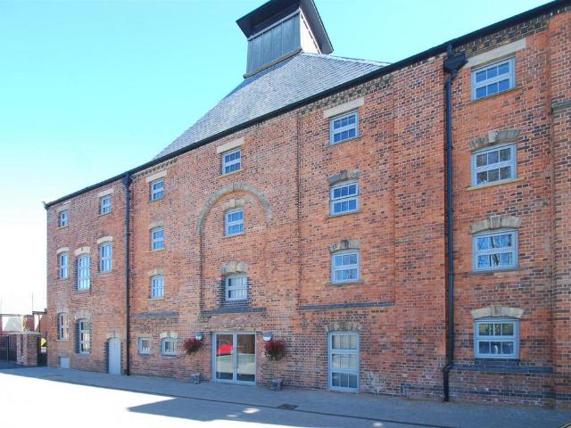 1 bedroom apartment for sale