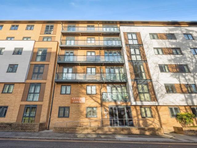 1 bedroom apartment for sale
