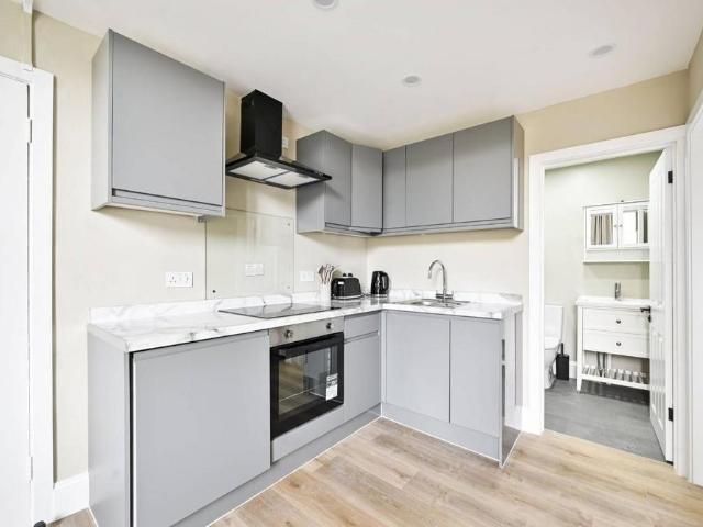 1 bedroom apartment for sale