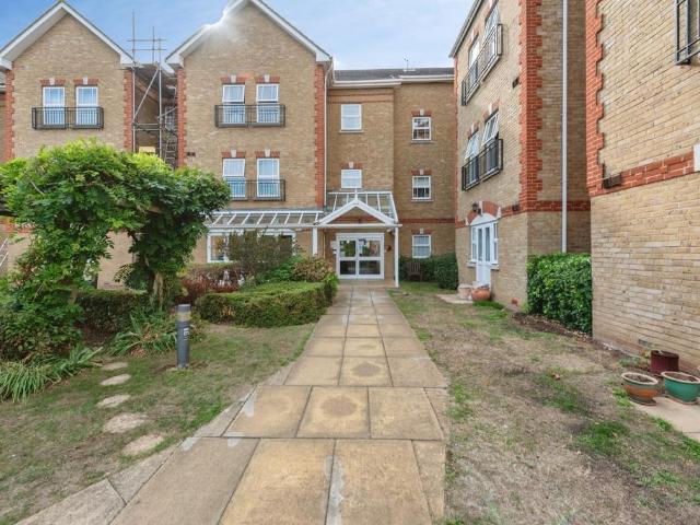 1 bedroom apartment for sale