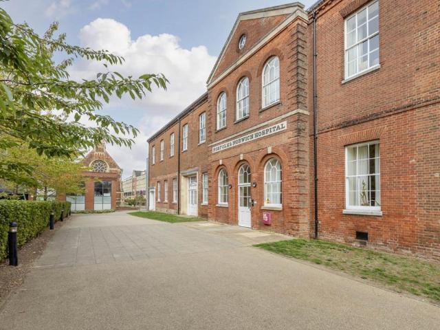1 bedroom apartment for sale