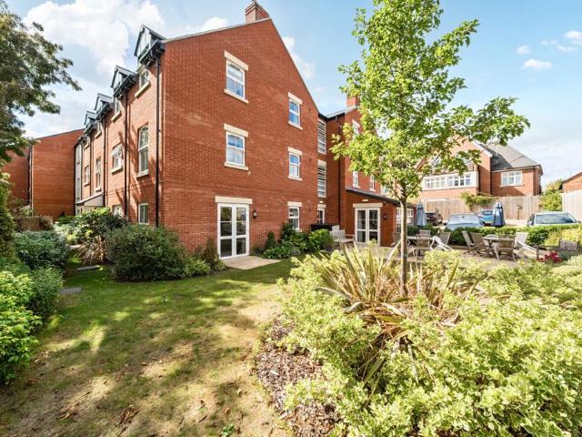 1 bedroom apartment for sale