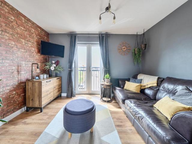 1 bedroom apartment for sale