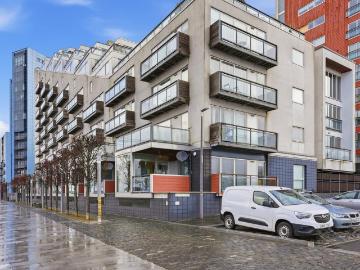 Glasgow, Glasgow and Clyde Valley - Balcony