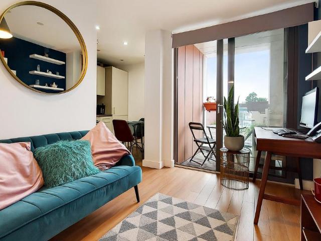 1 bedroom apartment for sale