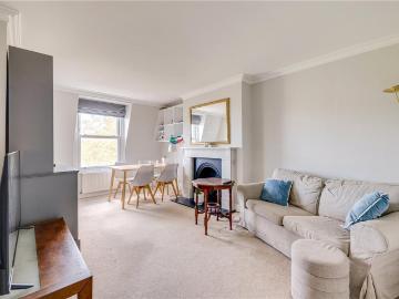 Wendell Park, London, Greater London - Equipped kitchen
