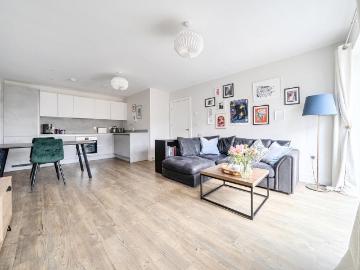 1 bedroom apartment for sale