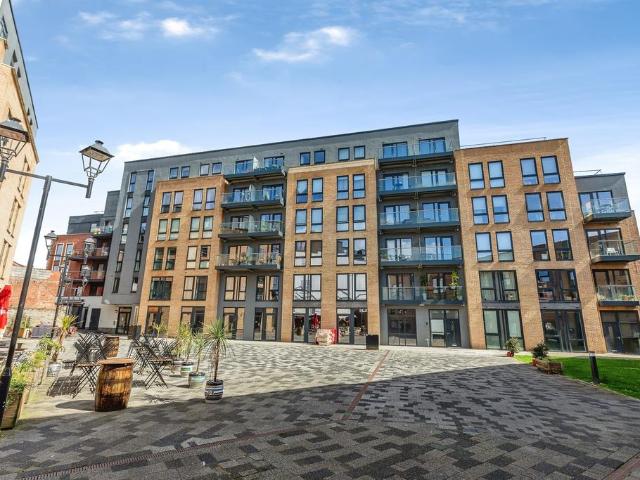 1 bedroom apartment for sale