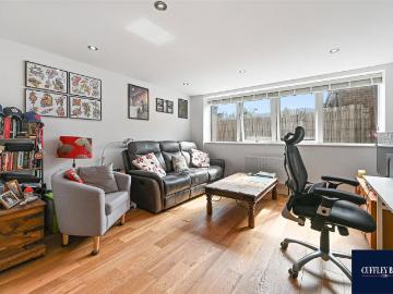 Bilton Road UB6 Greenford, HA0, Wembley, Harrow, Greater London