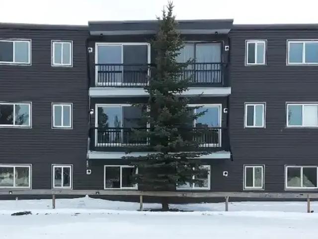 1 Bedroom Apartment Fort St. John BC 103651558