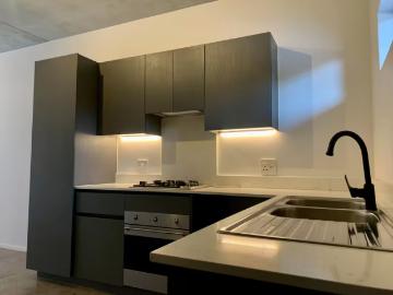 1 Bedroom Apartment Hyde Park Hyde Park 103177945