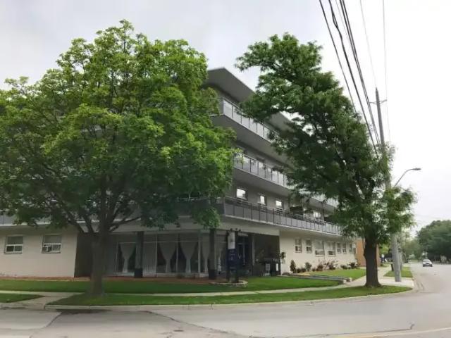 1 Bedroom Apartment Hamilton ON 100976466