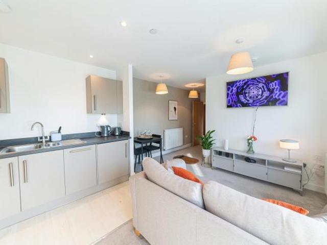 1 Bedroom Apartment Hounslow Hounslow 82580087