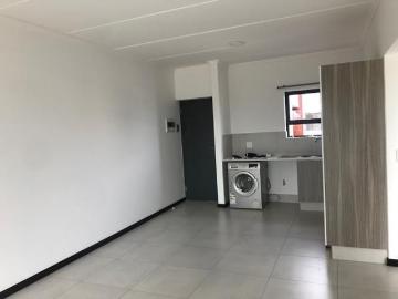 1 Bedroom Apartment in Maroeladal