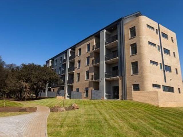 1 Bedroom Apartment in Menlyn