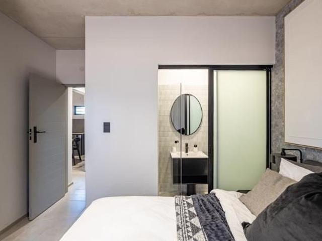1 Bedroom Apartment in Menlyn