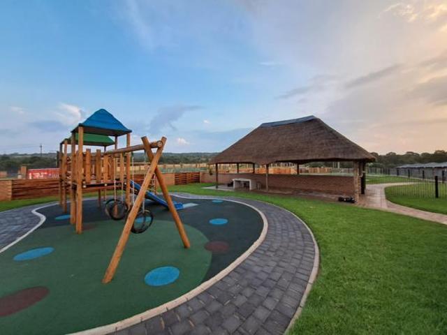1 Bedroom Apartment in Mooikloof