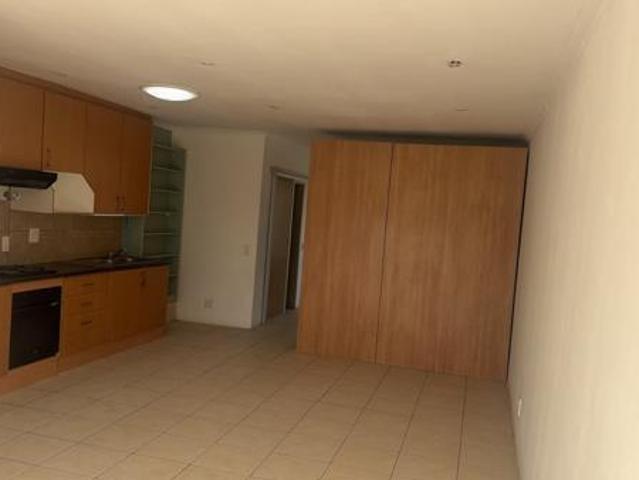 1 Bedroom Apartment in Northcliff