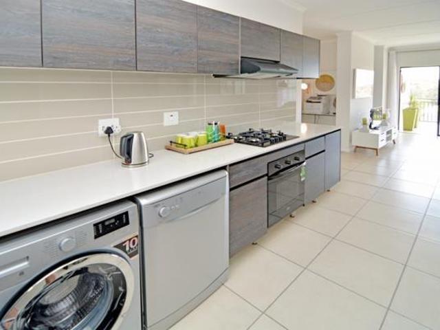 1 Bedroom Apartment in Oakdene