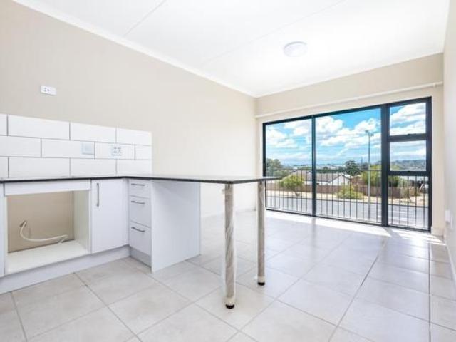 1 Bedroom Apartment in Oakglen