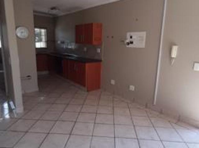 1 Bedroom Apartment in Bult West