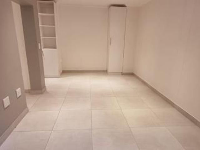 1 Bedroom Apartment in Bantry Bay