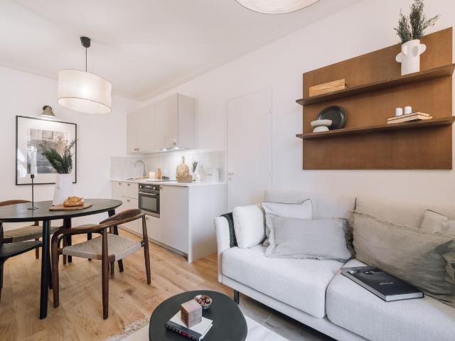 1 bedroom apartment in Bastille, Paris Amsterdam Apartments for Rent