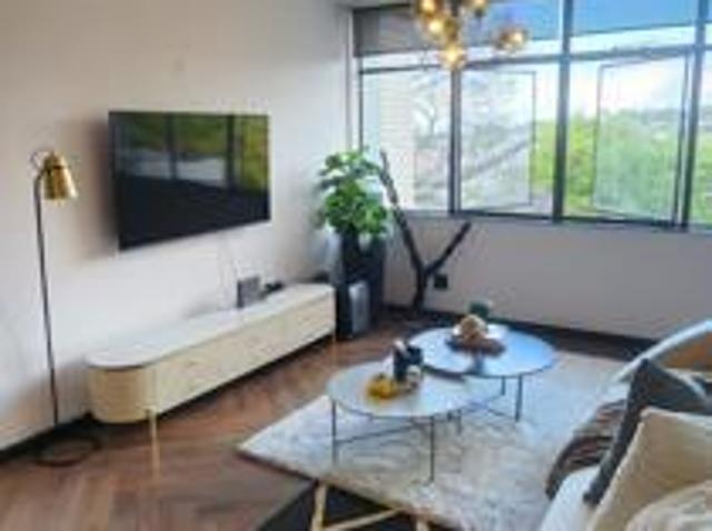 1 Bedroom Apartment in Benmore Gardens
