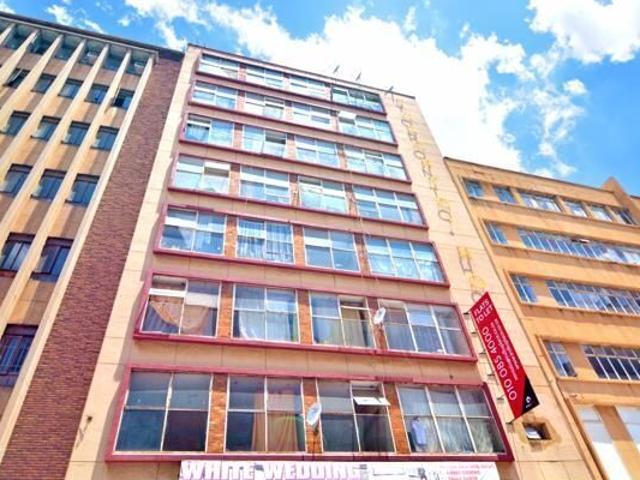 1 Bedroom Apartment in City & Suburban Maboneng