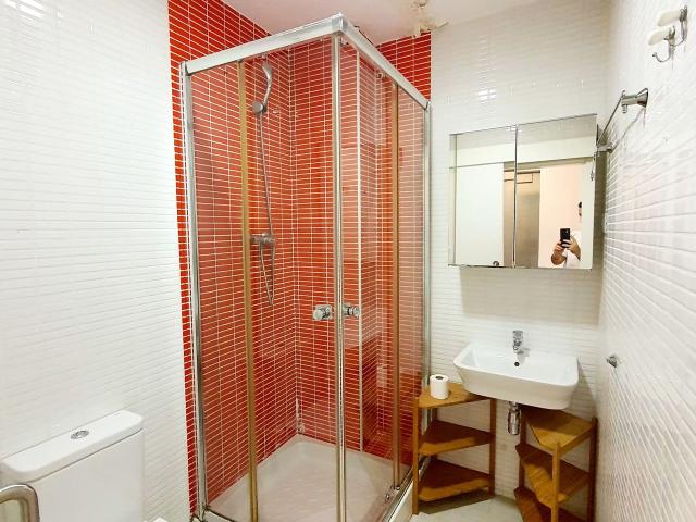 1 Bedroom Apartment in Ciutat Vella, Barcelona Amsterdam Apartments for Rent