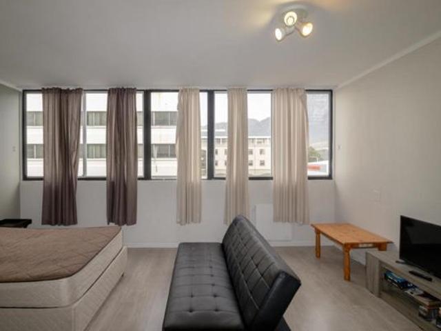 1 Bedroom Apartment in Claremont