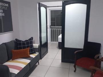 1 Bedroom Apartment in Cloetesville