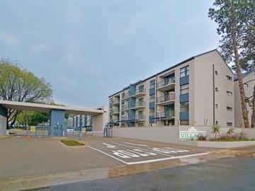 Apartment to rent in Clubview East - Balcony