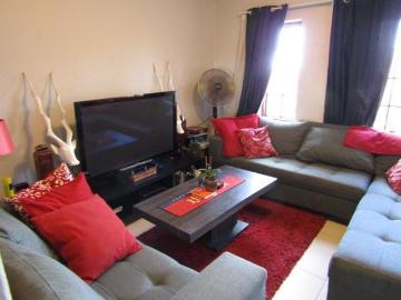 1 Bedroom Apartment in Constantia Kloof