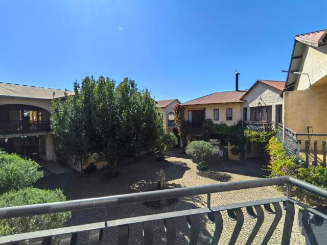 1 Bedroom Apartment in Dullstroom